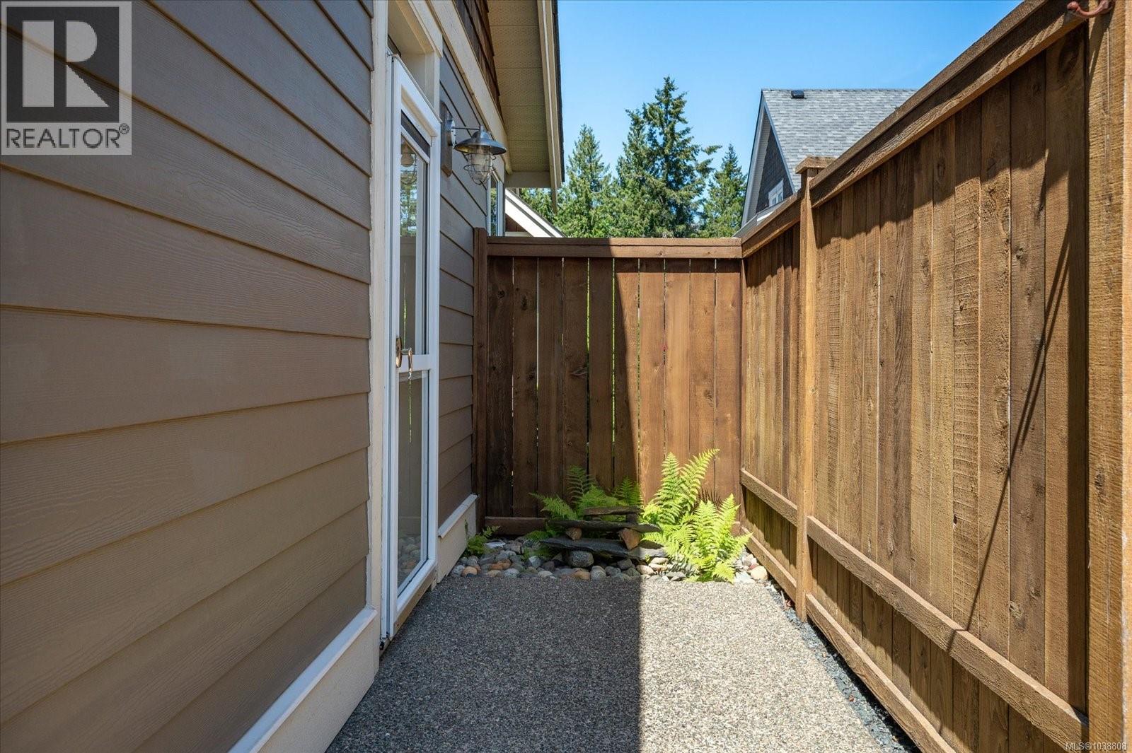 710 West Ridge Way, Qualicum Beach, British Columbia  V9K 0A9 - Photo 24 - 1038808