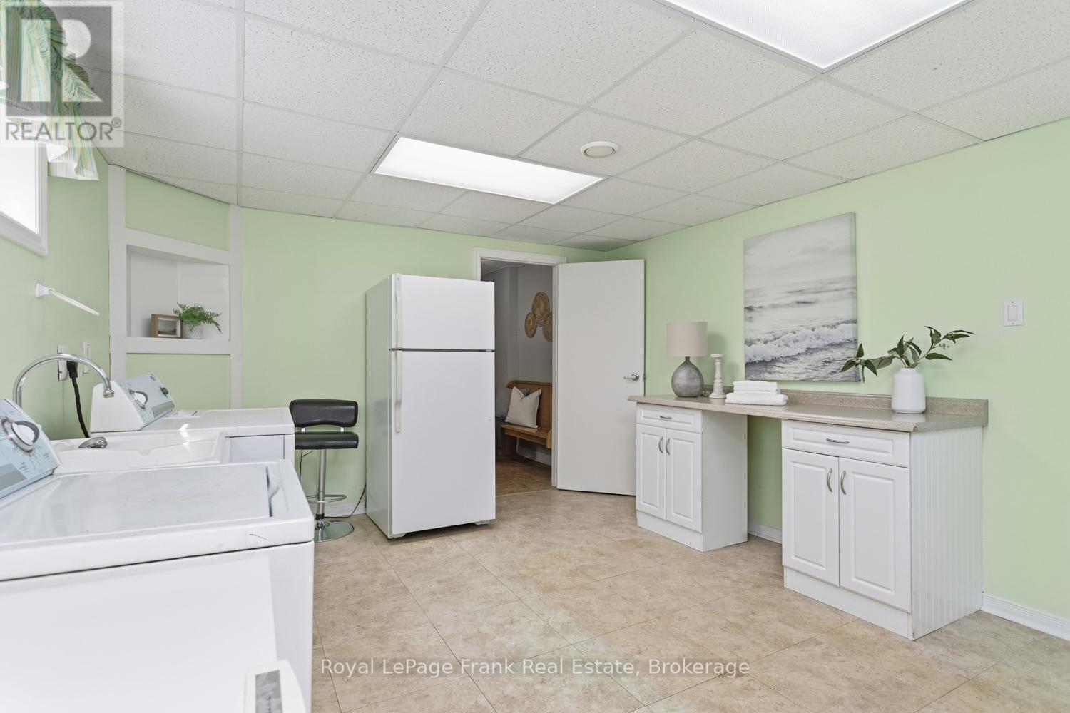 14 Beecroft Court, Whitby, Ontario L1P 1C7 - Photo 28 - E13234266