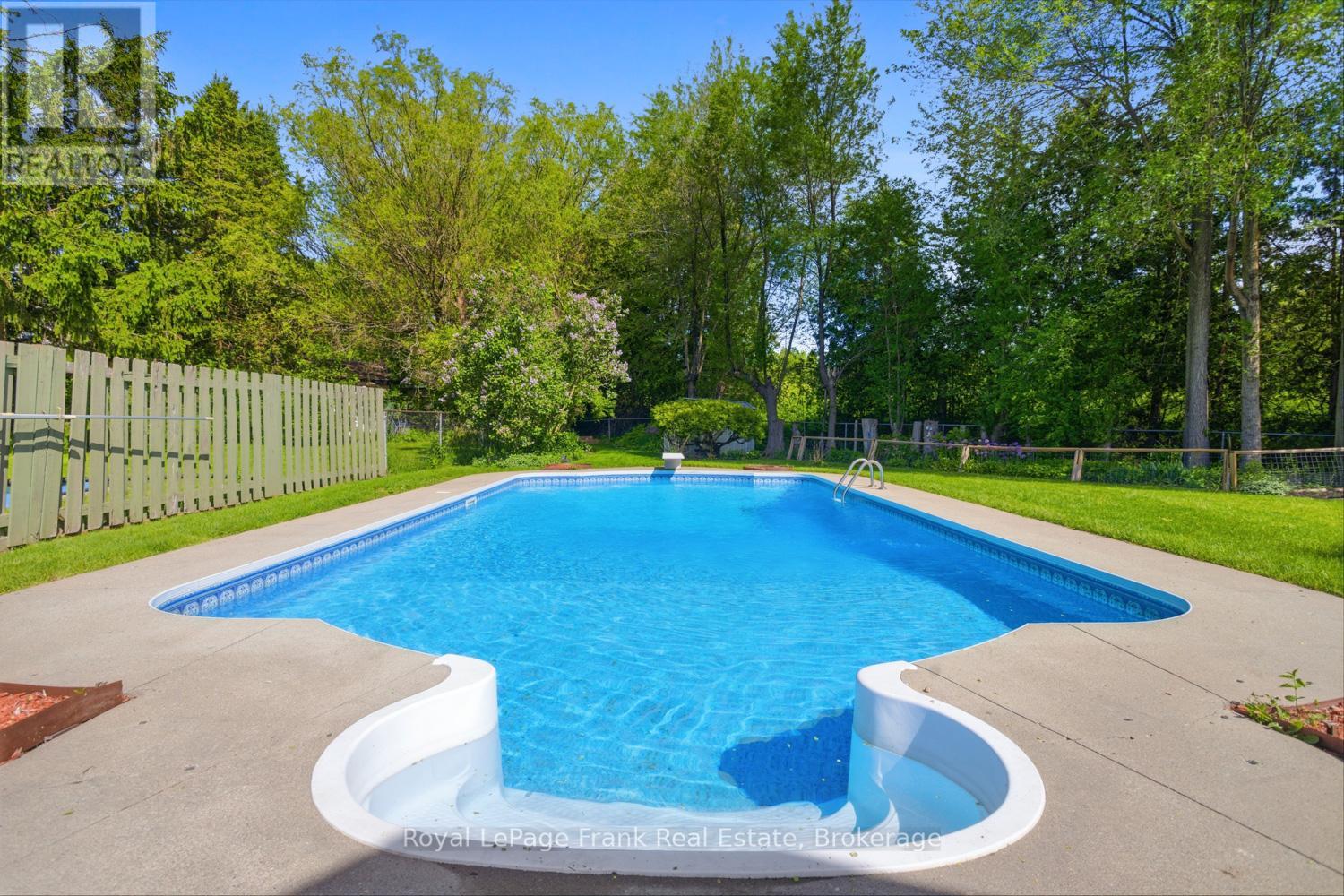 14 Beecroft Court, Whitby, Ontario L1P 1C7 - Photo 32 - E13234266