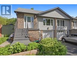 14 BEECROFT COURT, Whitby, Ontario