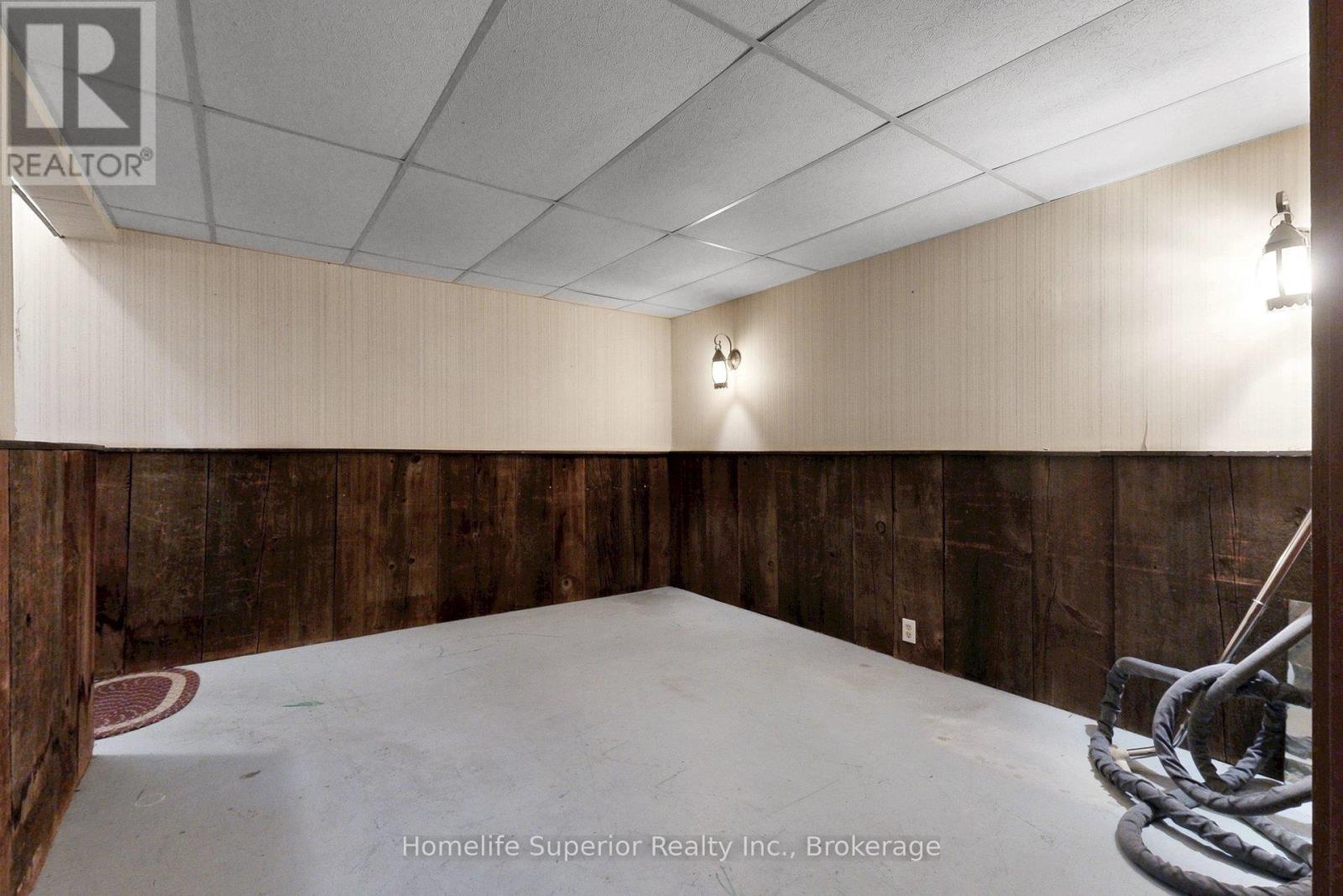 1057 Exeter Street, Oshawa, Ontario  L1G 7G9 - Photo 27 - E13234396