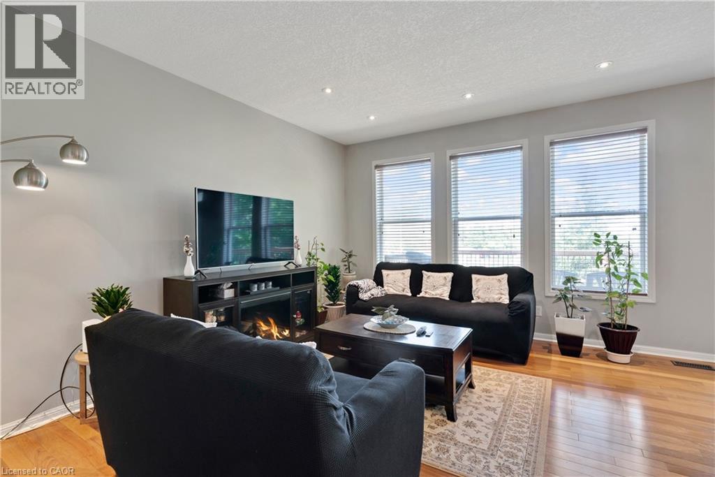 298 Garth Massey Drive, Cambridge, Ontario  N1T 2K3 - Photo 12 - 40835945