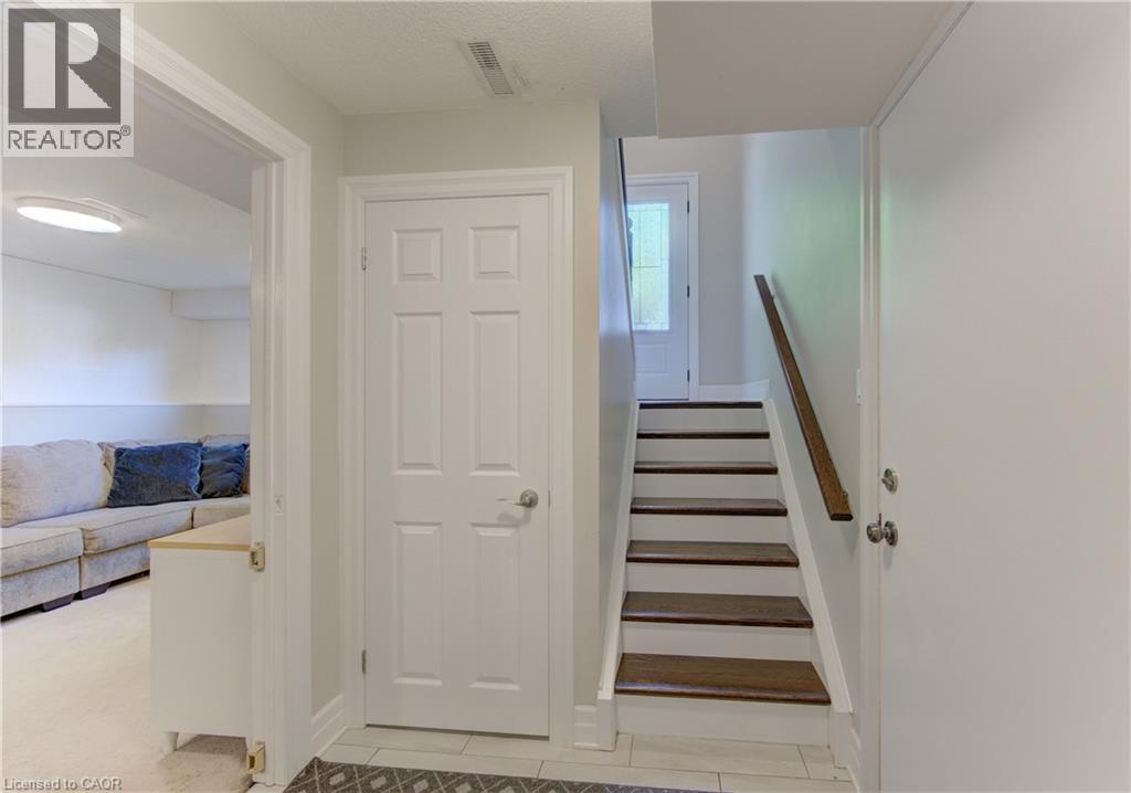 143 Dawn Crescent, Cambridge, Ontario  N3C 3X3 - Photo 30 - 40835729