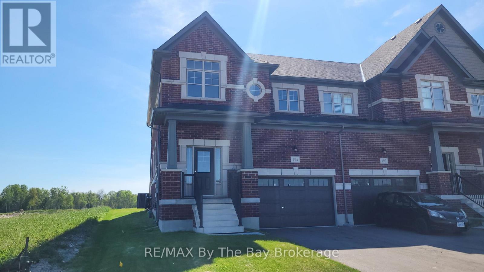 194 Union Boulevard, Wasaga Beach, Ontario  L9Z 0N9 - Photo 1 - S13234394