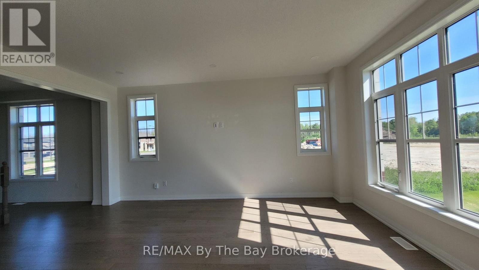 194 Union Boulevard, Wasaga Beach, Ontario  L9Z 0N9 - Photo 13 - S13234394