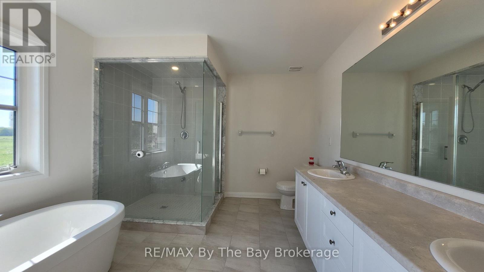 194 Union Boulevard, Wasaga Beach, Ontario  L9Z 0N9 - Photo 17 - S13234394
