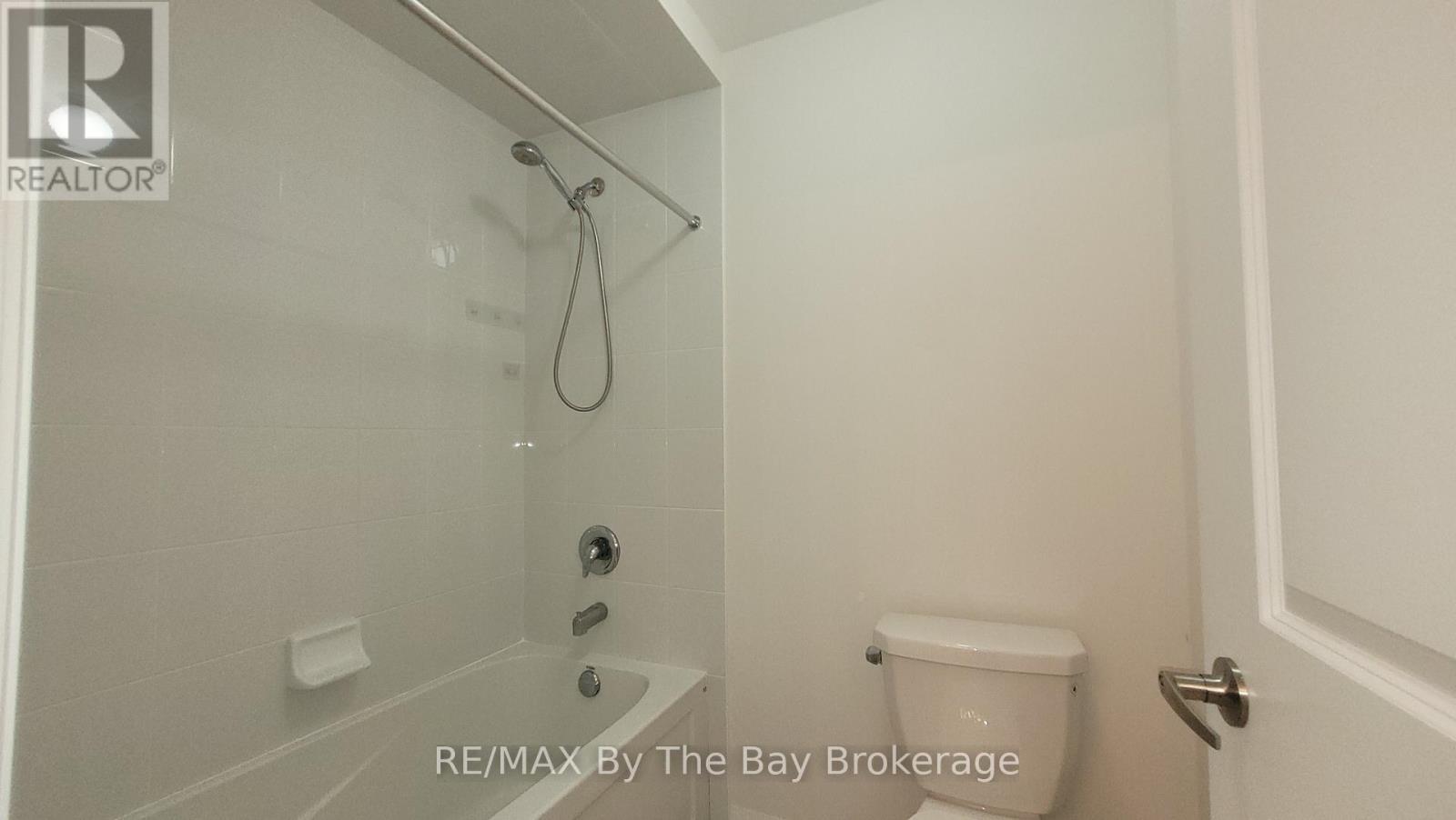 194 Union Boulevard, Wasaga Beach, Ontario  L9Z 0N9 - Photo 23 - S13234394