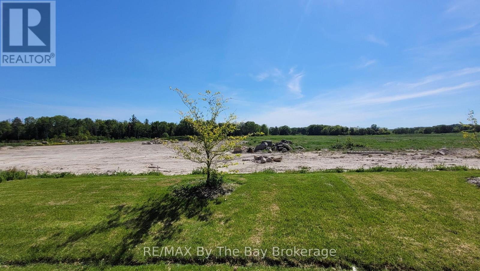 194 Union Boulevard, Wasaga Beach, Ontario  L9Z 0N9 - Photo 3 - S13234394