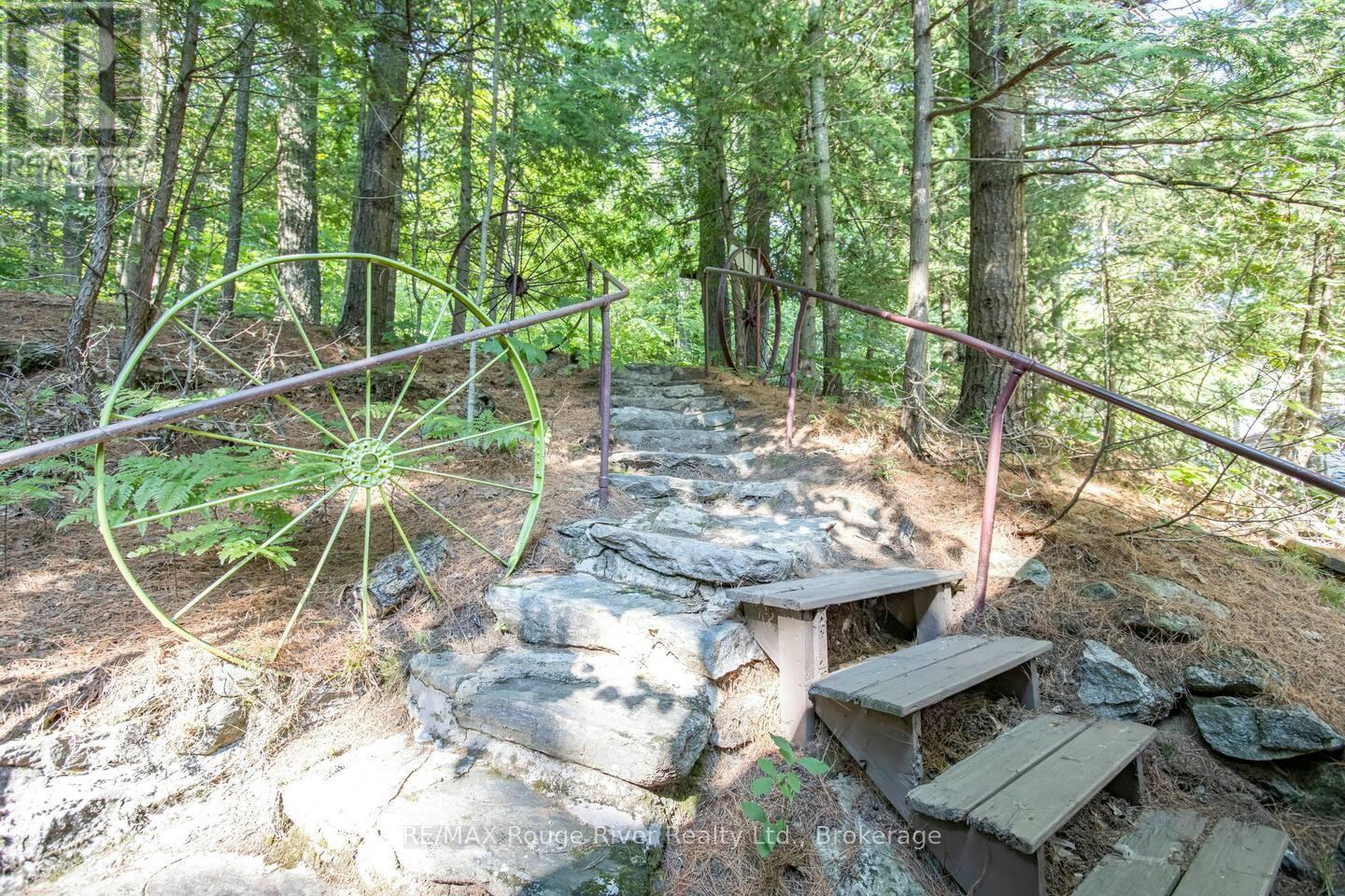 1246 Sugar Bush Lane, Minden Hills, Ontario  K0M 2K0 - Photo 32 - X13234122