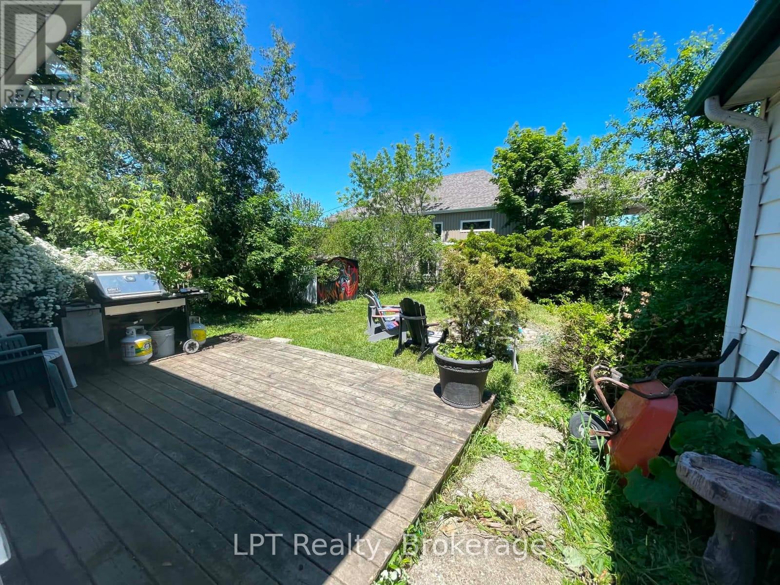 64 Marlatts Road, Thorold, Ontario  L2V 1M6 - Photo 3 - X13234516