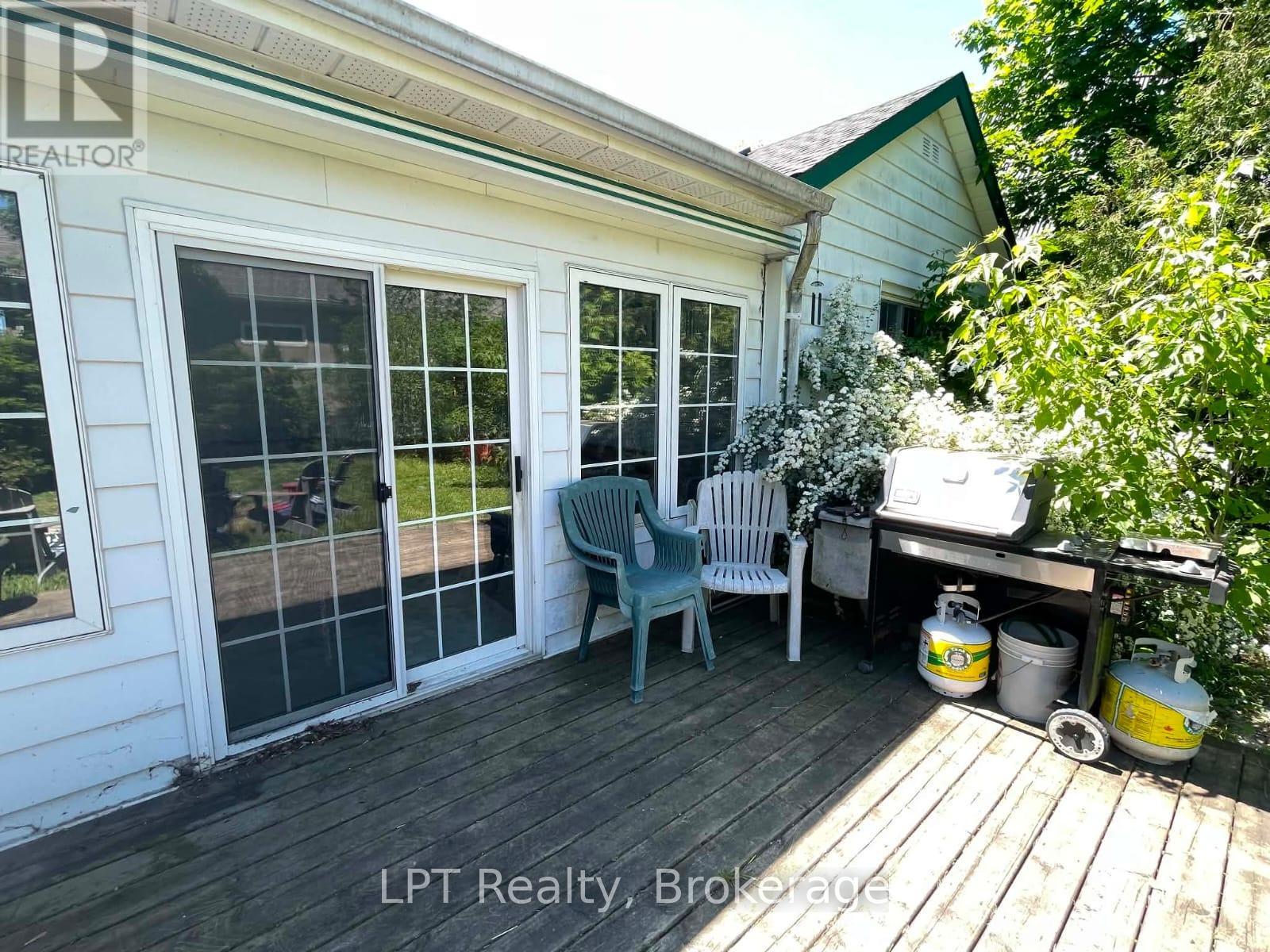 64 Marlatts Road, Thorold, Ontario  L2V 1M6 - Photo 4 - X13234516