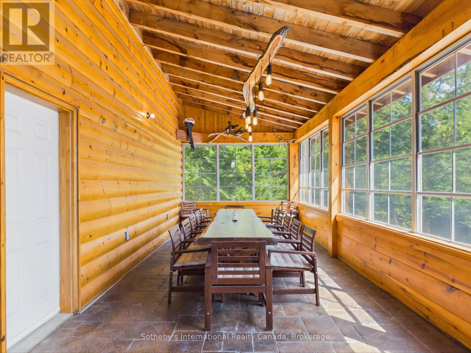 2889 Ahmic Lake Road, Magnetawan, Ontario  P0A 1P0 - Photo 15 - X13234476