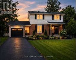 13 TAMARACK STREET, Deep River, Ontario