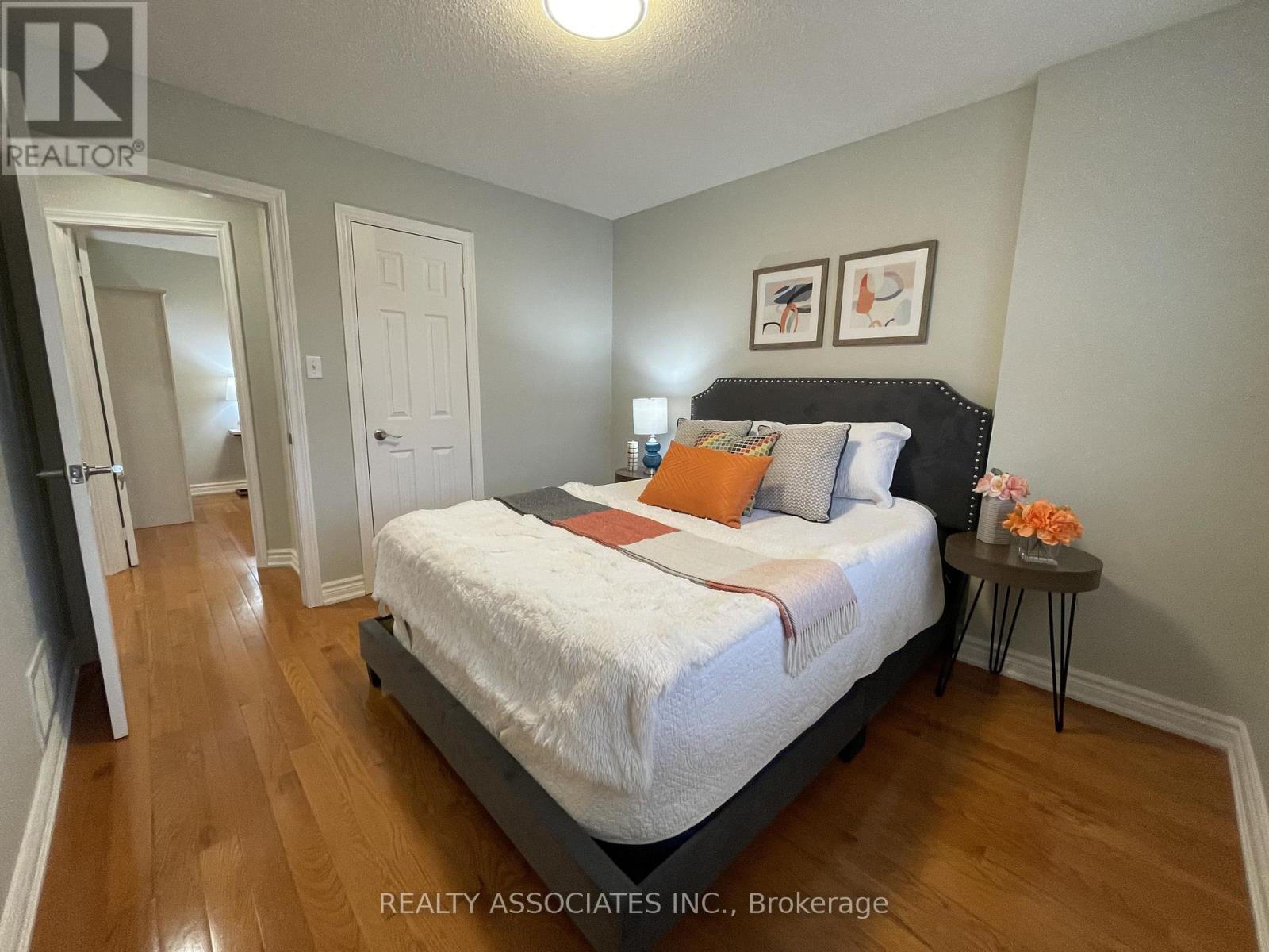 33 Holloway Road, Markham, Ontario  L3S 4P2 - Photo 9 - N13228202