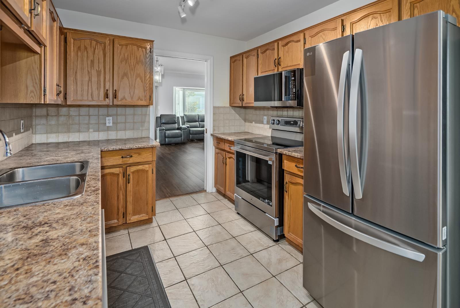 Listing image 6