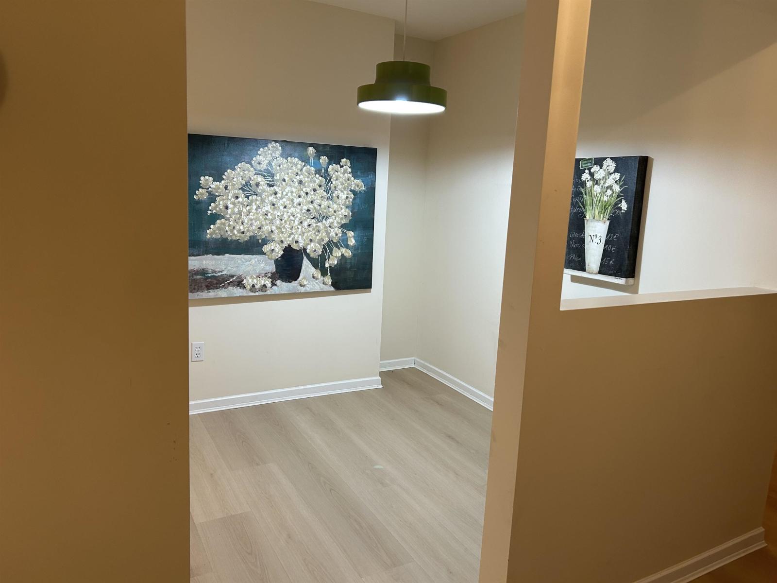 204 1533 Best Street, White Rock, British Columbia  V4B 4E9 - Photo 6 - R3118447