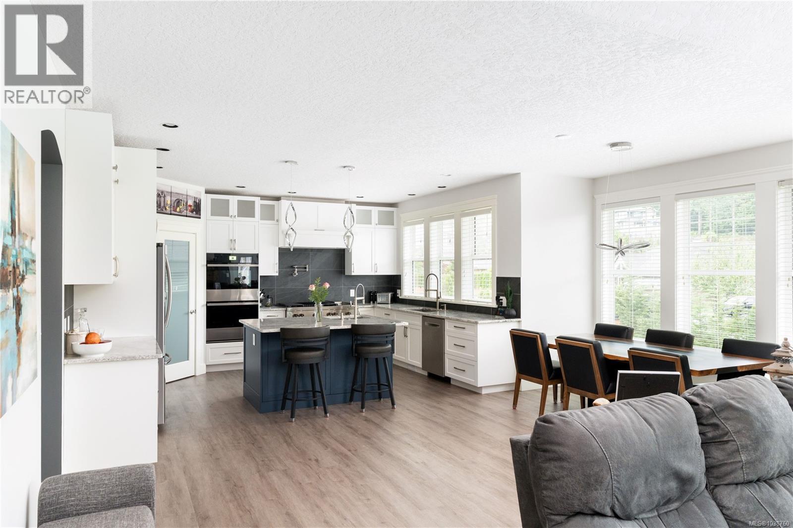 946 Gillespie Pl, Mill Bay, British Columbia  V8H 1H6 - Photo 22 - 1038760