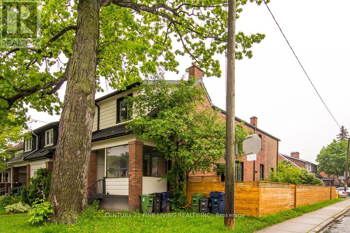 52 KENWOOD AVENUE, Toronto, Ontario