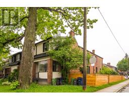 52 KENWOOD AVENUE, Toronto, Ontario