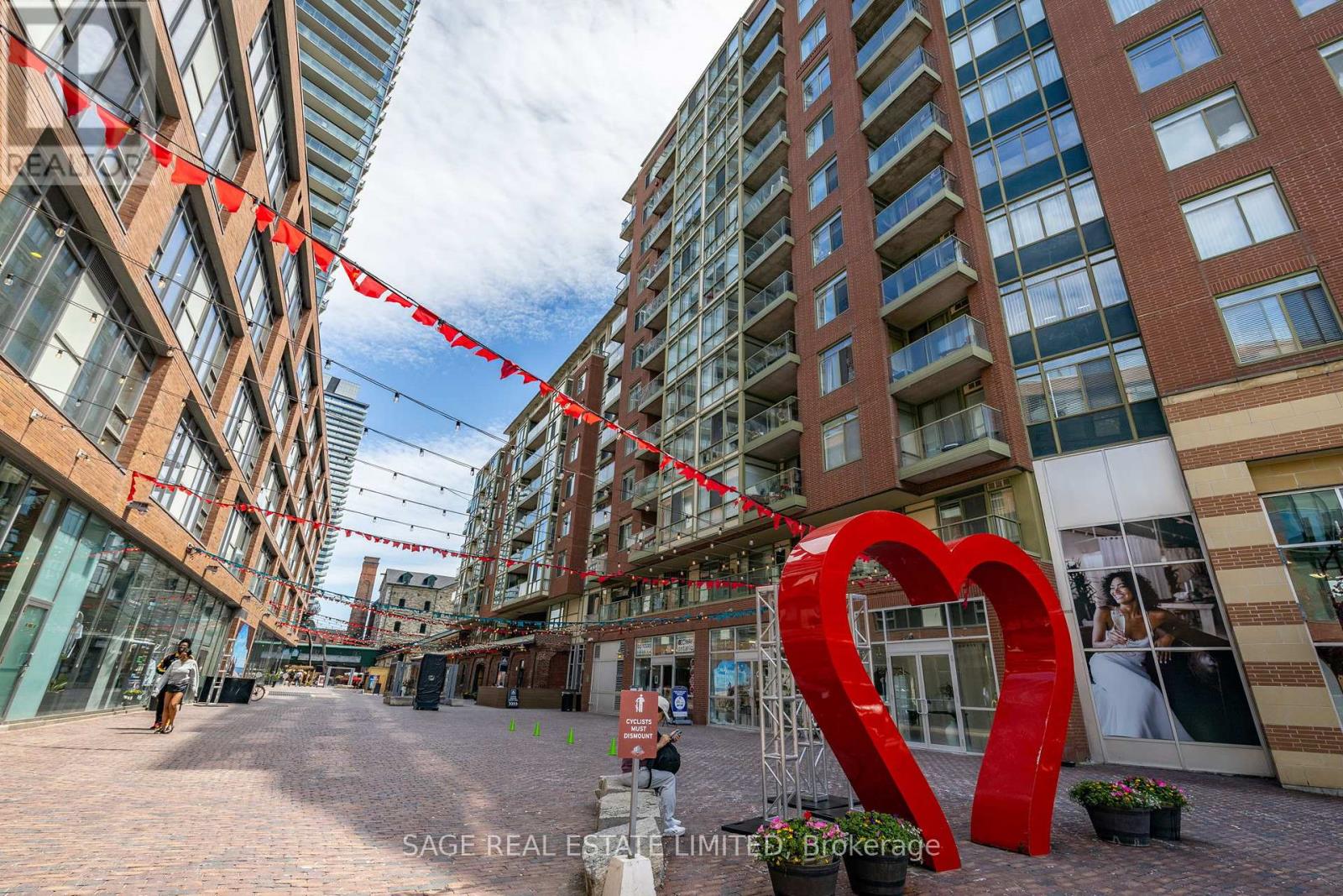 314 - 39 Parliament Street, Toronto, Ontario  M5A 4R2 - Photo 2 - C13234324