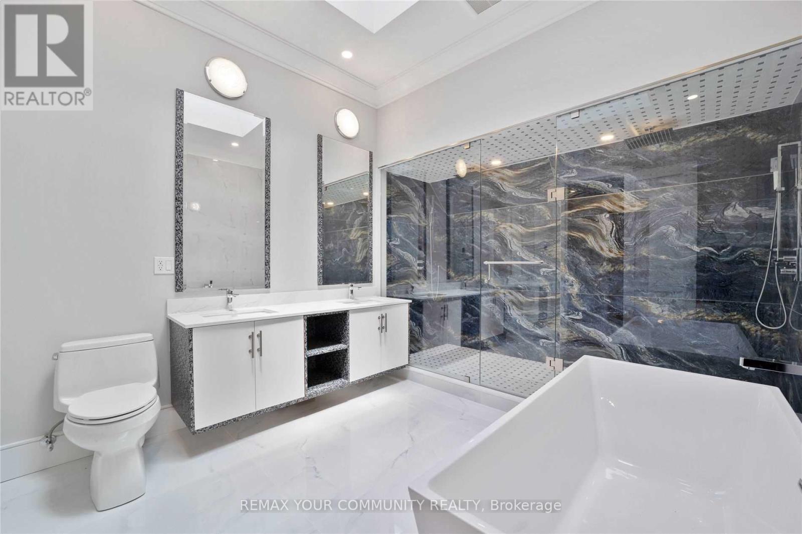 116 Park Home Avenue, Toronto, Ontario  M2N 1W8 - Photo 22 - C13234388