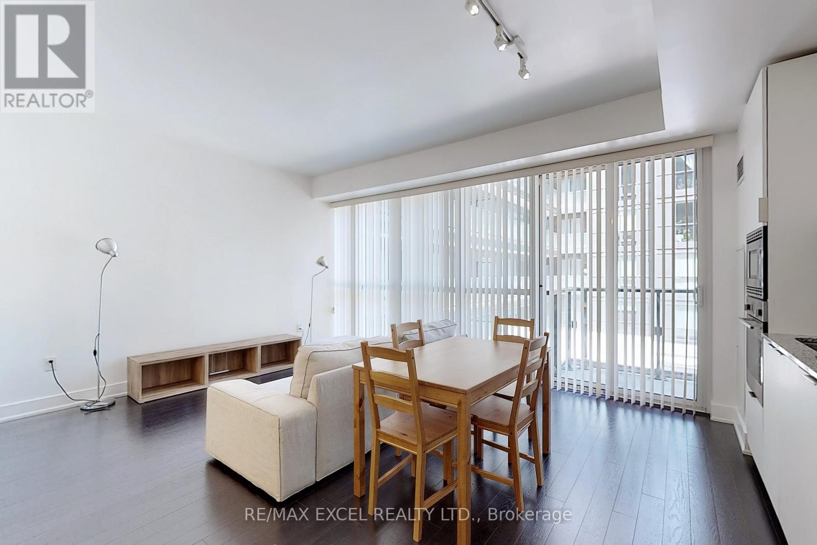404 - 955 Bay Street, Toronto, Ontario  M5S 0C6 - Photo 4 - C13234424