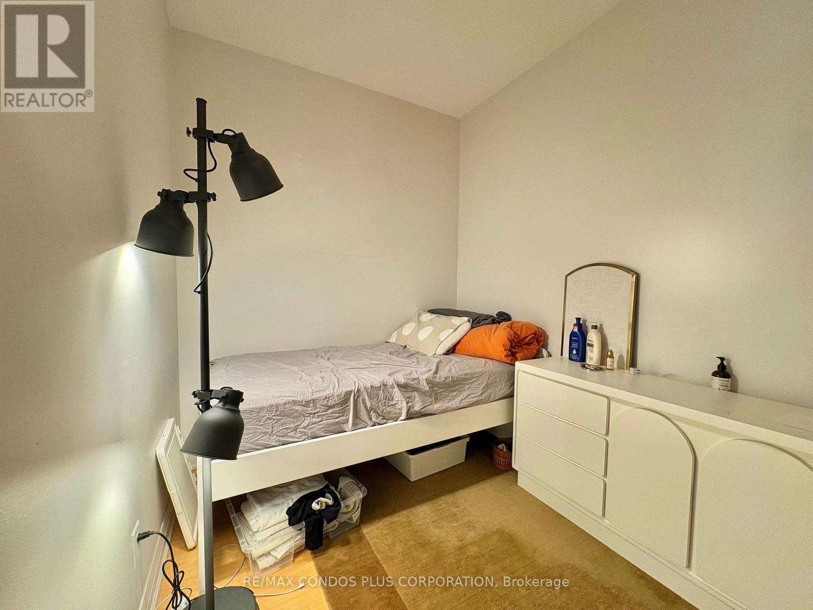 1005 - 1121 Bay Street, Toronto, Ontario  M5S 3L9 - Photo 4 - C13234526