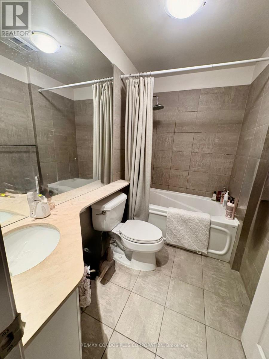 1005 - 1121 Bay Street, Toronto, Ontario  M5S 3L9 - Photo 6 - C13234526
