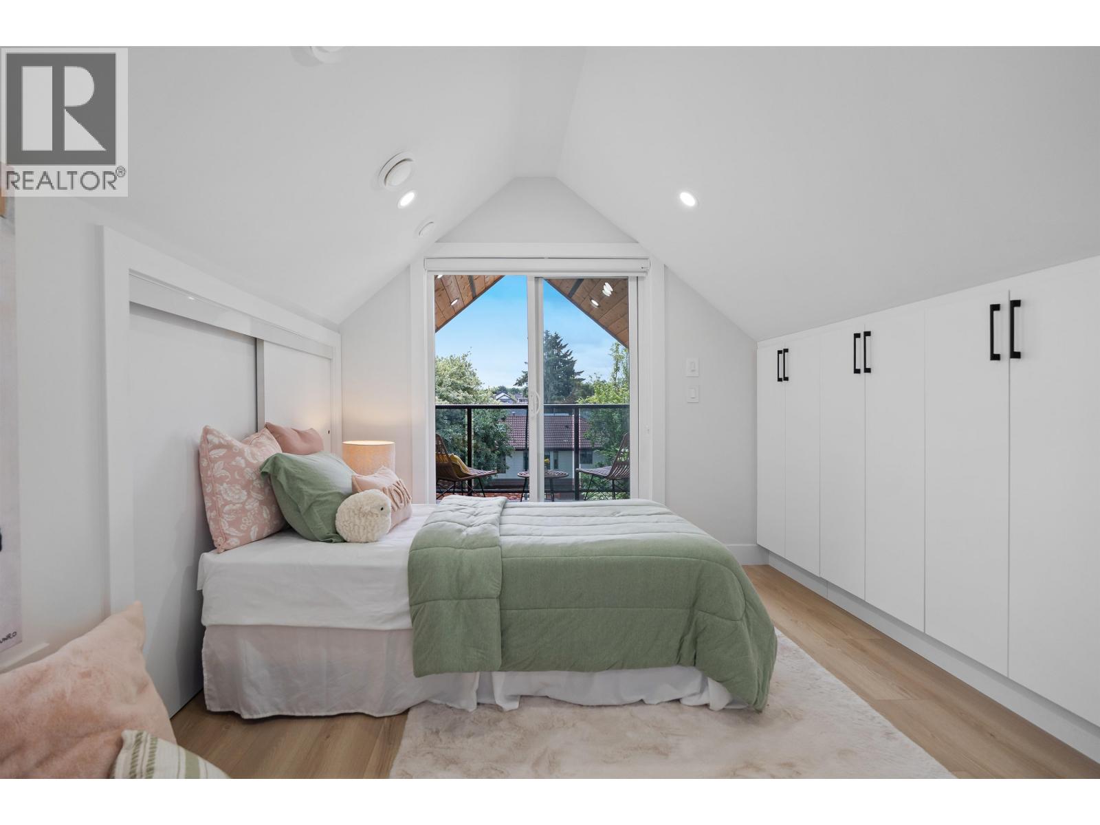 2371 Adanac Street, Vancouver, British Columbia  V5L 2E9 - Photo 23 - R3131246