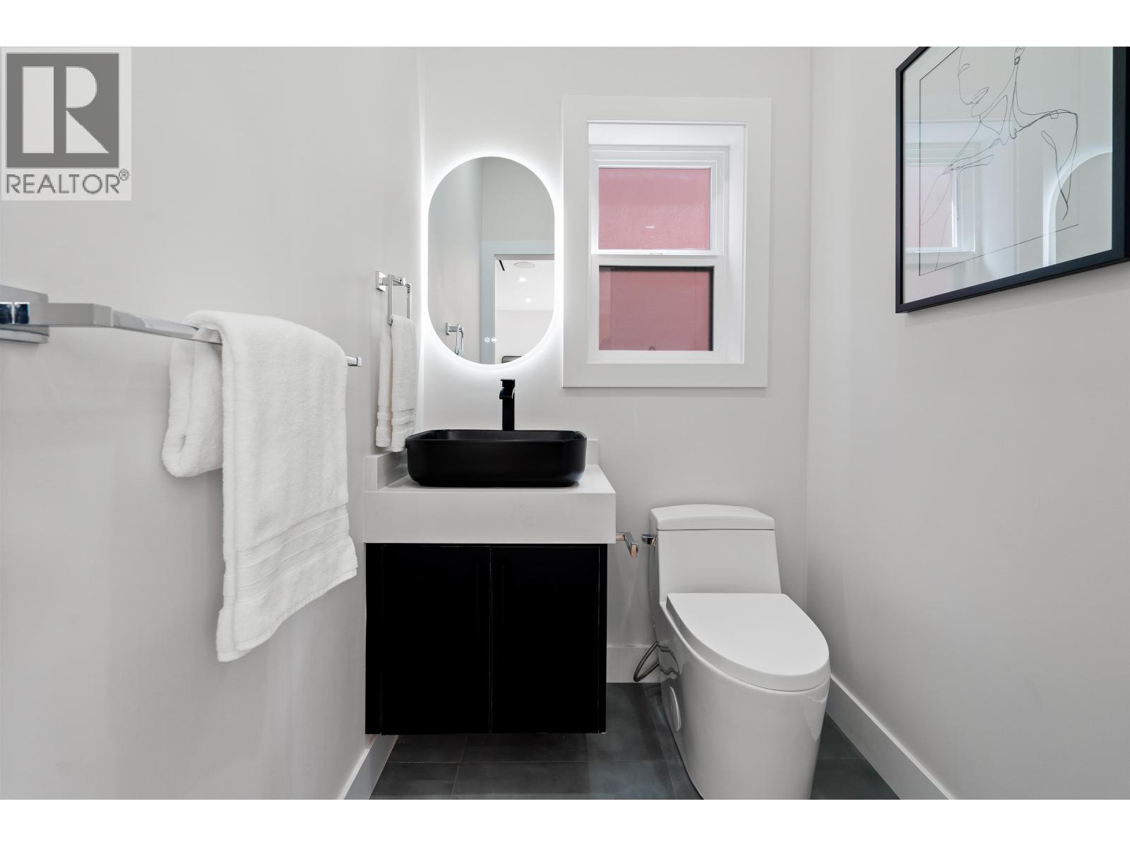 2371 Adanac Street, Vancouver, British Columbia  V5L 2E9 - Photo 35 - R3131246