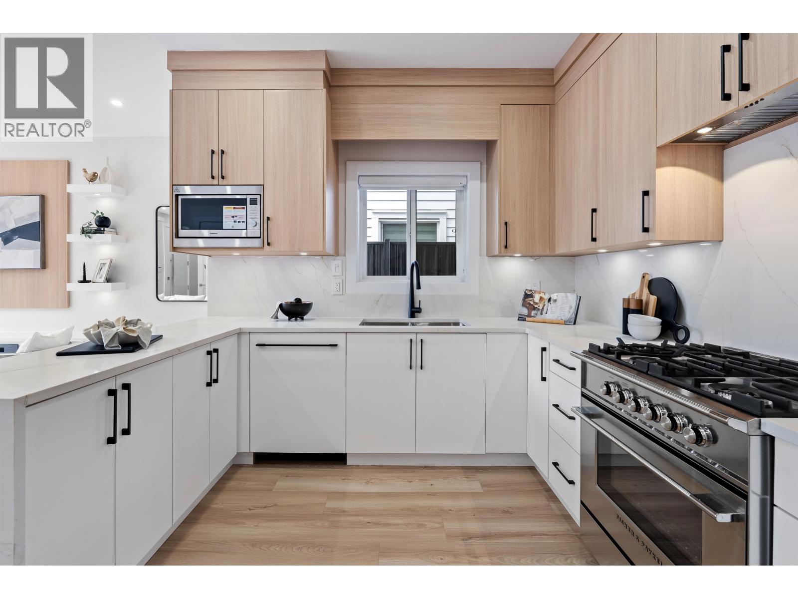 2371 Adanac Street, Vancouver, British Columbia  V5L 2E9 - Photo 7 - R3131246