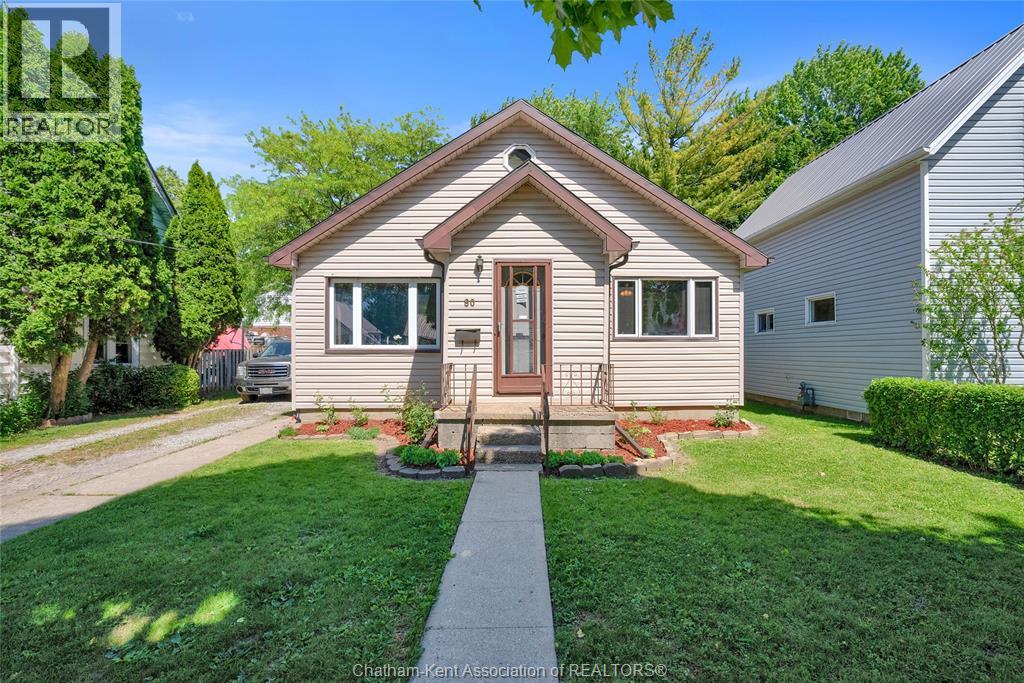 90 Main STREET, Wallaceburg, Ontario