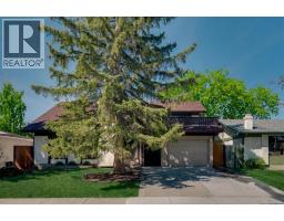 12 Oakvale Place SW, Calgary, Alberta