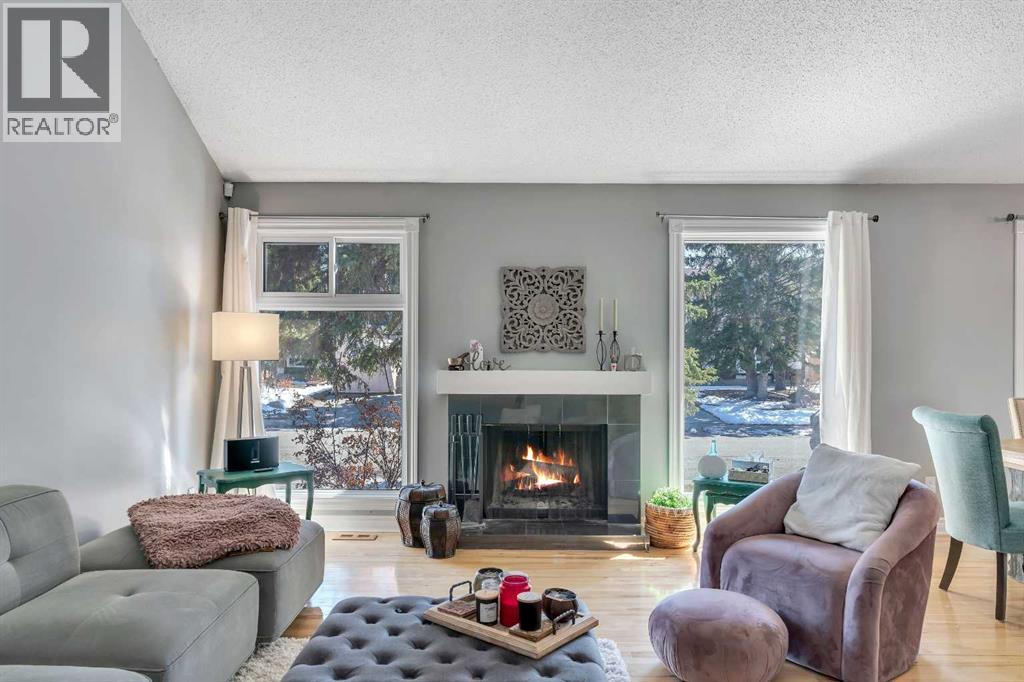 12 Oakvale Place Sw, Calgary, Alberta  T2V 1H4 - Photo 4 - A2316360