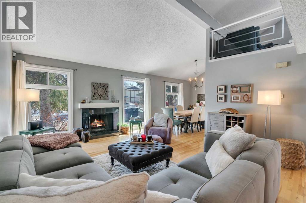 12 Oakvale Place Sw, Calgary, Alberta  T2V 1H4 - Photo 2 - A2316360