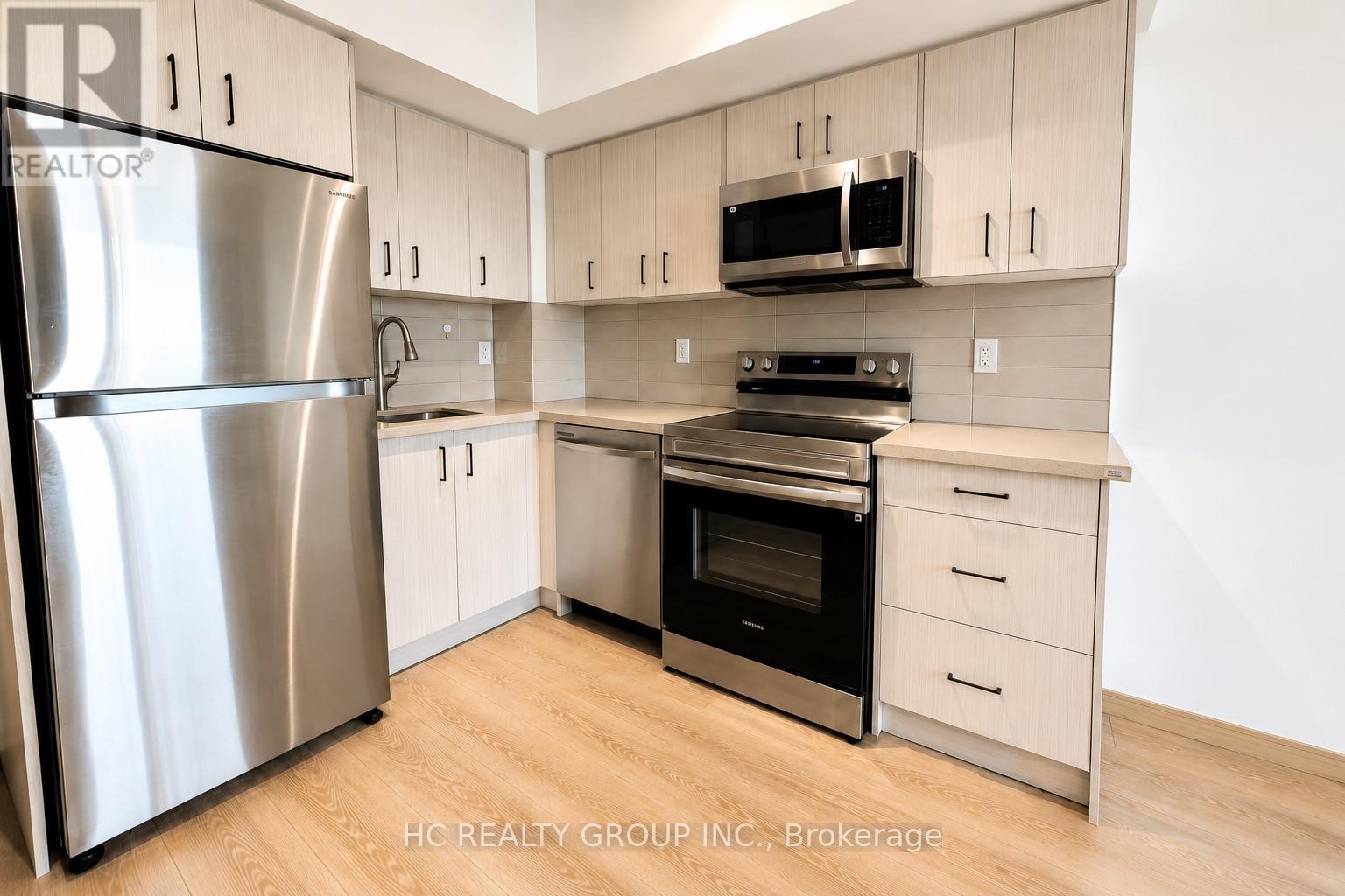 B1212 - 3429 Sheppard Avenue E, Toronto, Ontario  M1T 3K5 - Photo 3 - E13234294