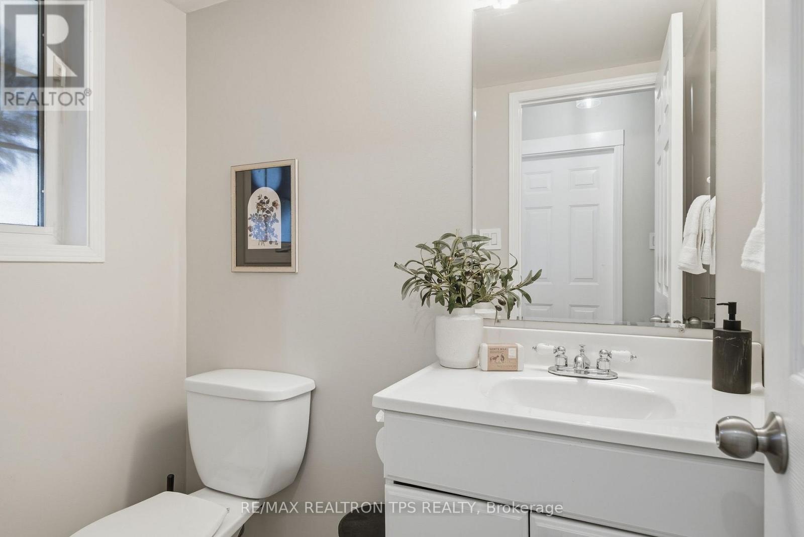 68 Richfield Square, Clarington, Ontario  L1E 4G4 - Photo 8 - E13234420