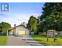 23 PENETANG CRESCENT, Toronto, Ontario