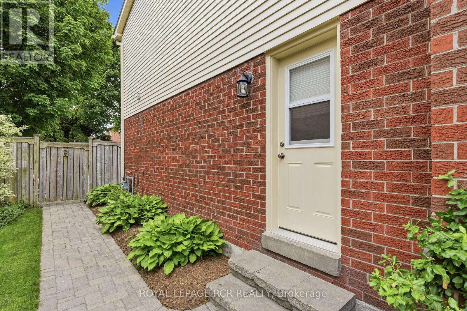 40 Moffat Crescent, Aurora, Ontario  L4G 4Z9 - Photo 33 - N13234104