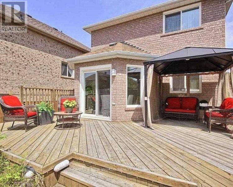 396 Flanagan Court, Newmarket, Ontario  L3X 2E8 - Photo 8 - N13234116