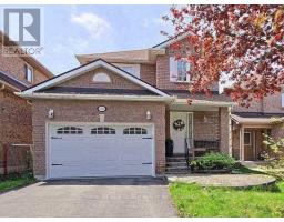 396 FLANAGAN COURT, Newmarket, Ontario