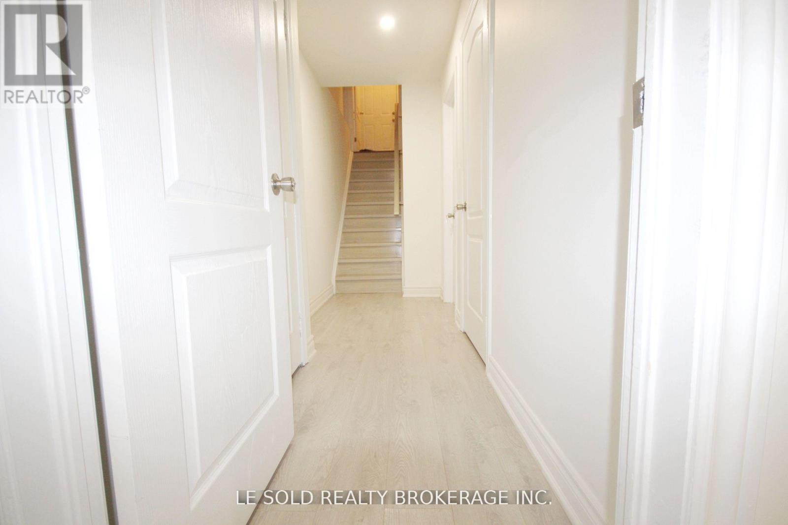 Bsmt - 7 Pear Blossom Way, East Gwillimbury, Ontario  L9N 0T3 - Photo 2 - N13234262