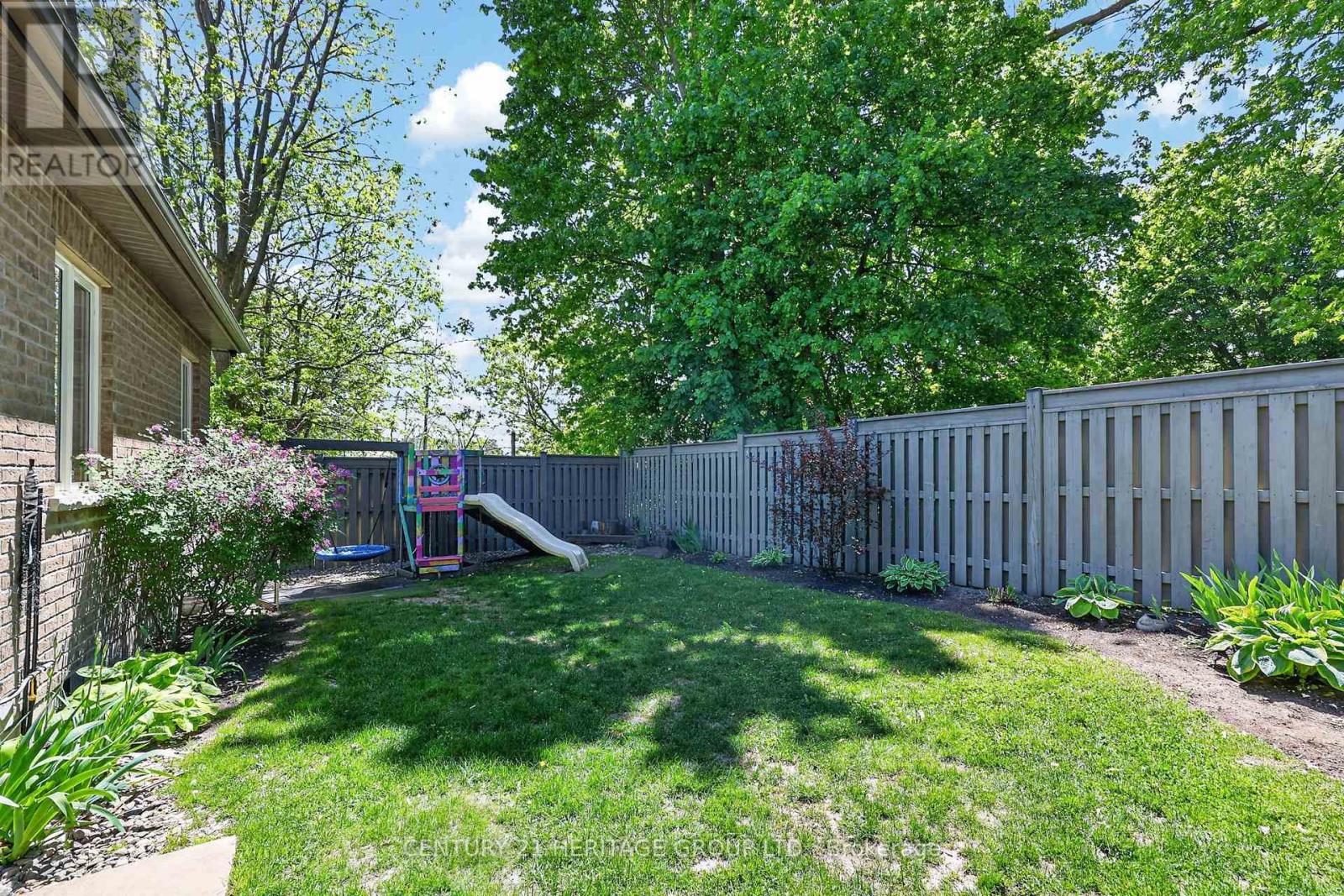 60 Colborne Street, Bradford West Gwillimbury (Bradford), Ontario L3Z 1C5 - Photo 38 - N13234264