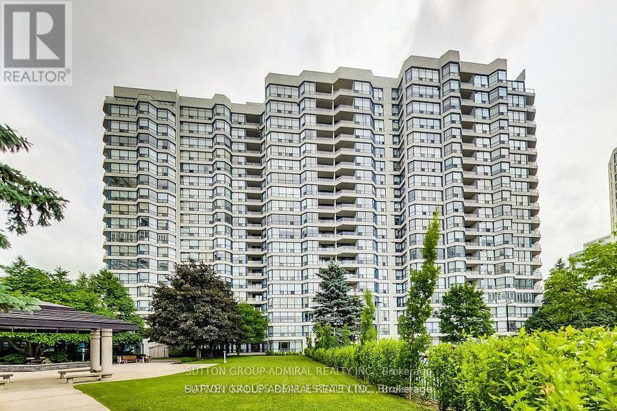 302 - 7300 YONGE STREET, Vaughan, Ontario