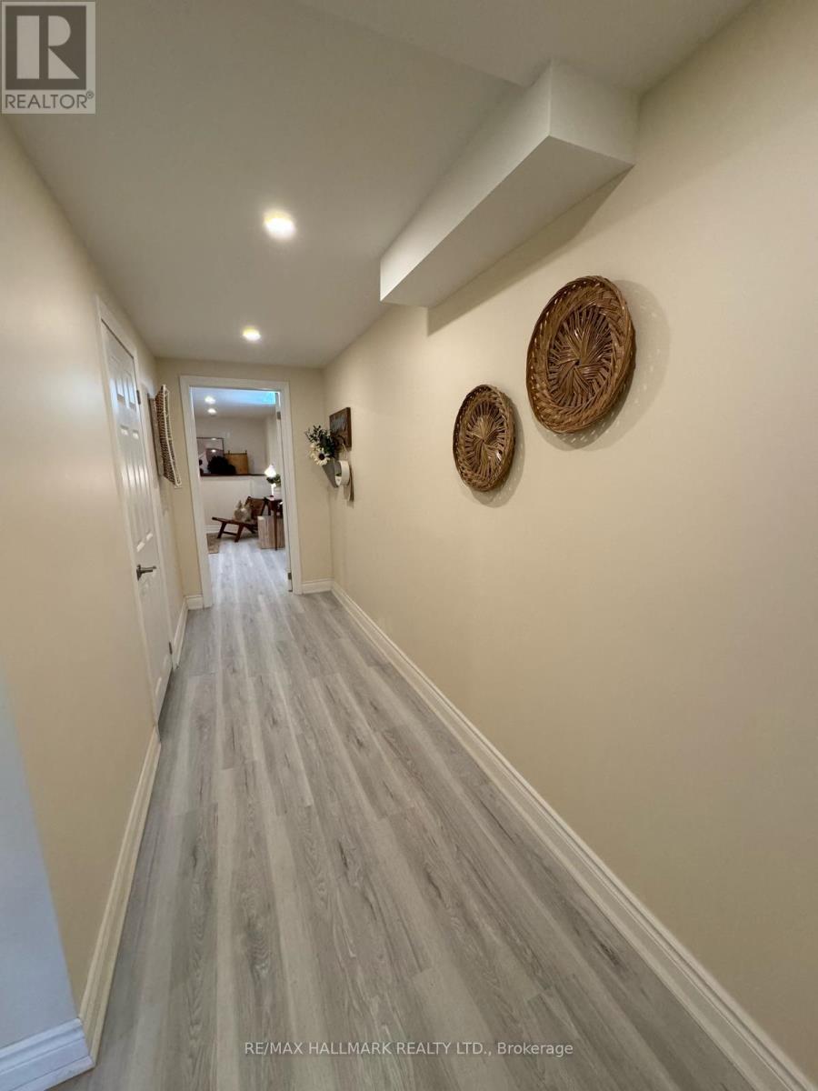 Room 2 - 248 Crossland Gate, Newmarket, Ontario  L3X 1A9 - Photo 6 - N13234530