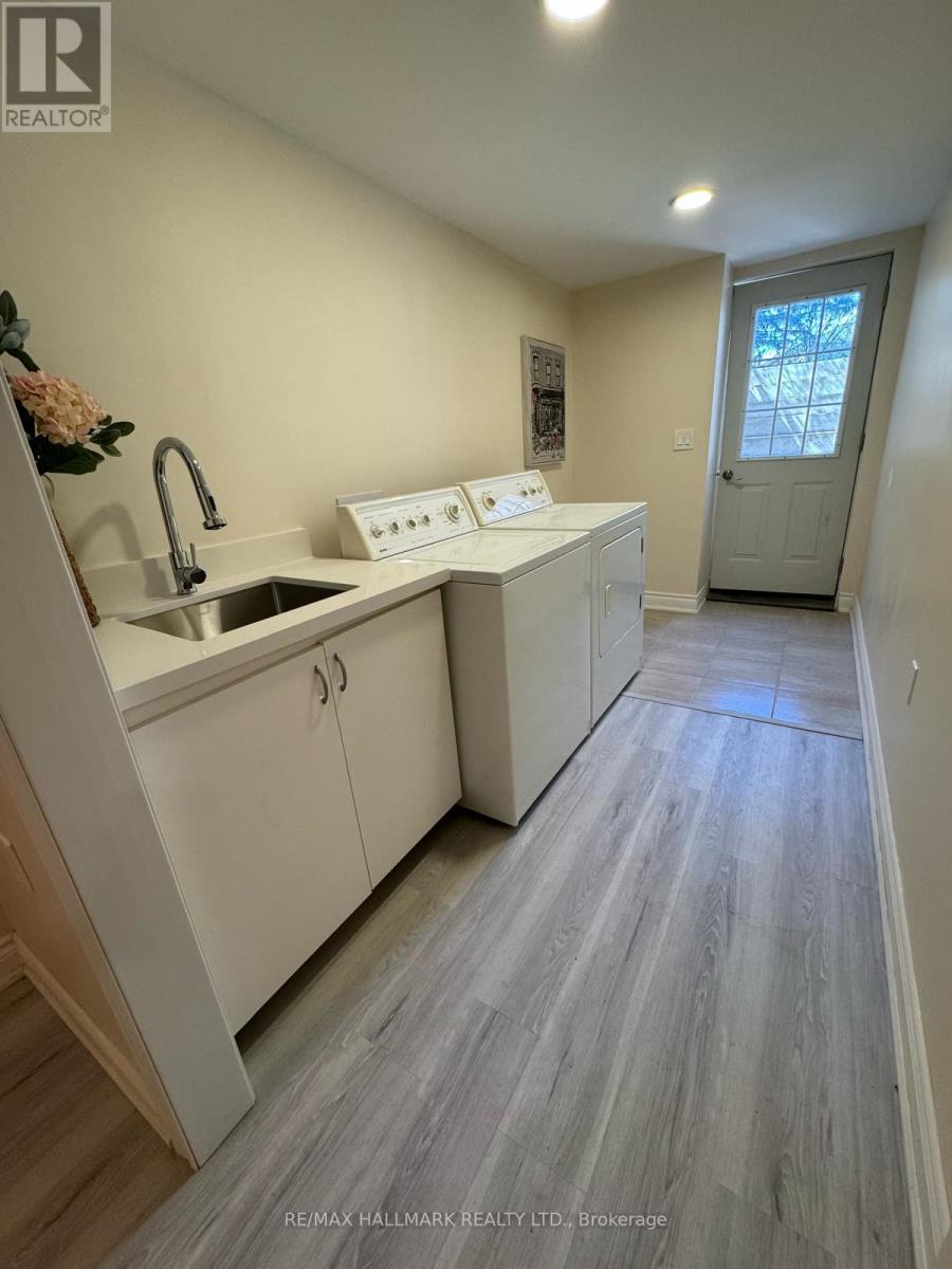 Room 2 - 248 Crossland Gate, Newmarket, Ontario  L3X 1A9 - Photo 7 - N13234530