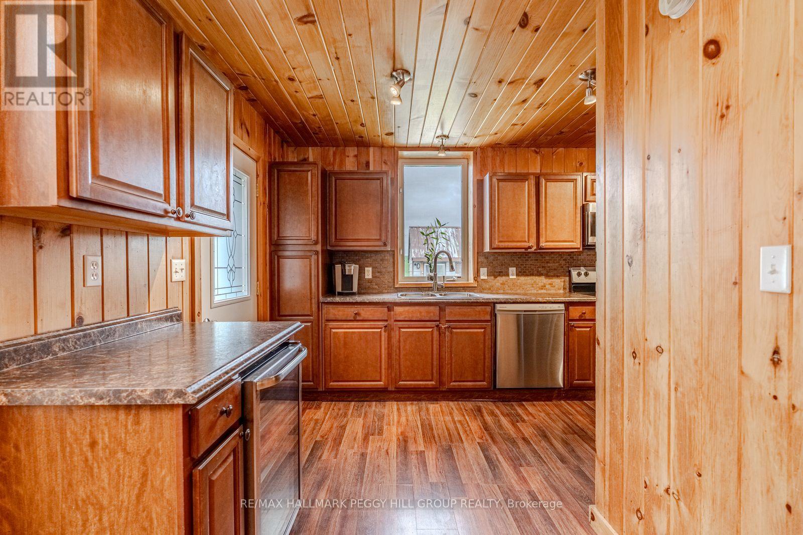 1601 Penetanguishene Road, Oro-Medonte, Ontario  L4M 4Y8 - Photo 7 - S13234322