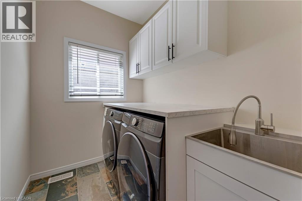31 Parkvale Drive, Kitchener, Ontario  N2R 1Z5 - Photo 7 - 40834605