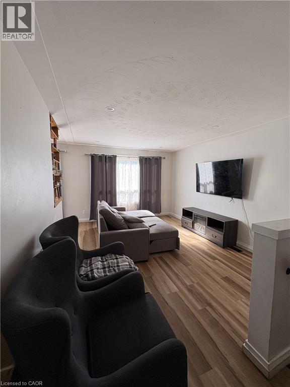 15 Champlain Avenue Unit# Upper, Hamilton, Ontario  L8G 2H5 - Photo 4 - 40833806