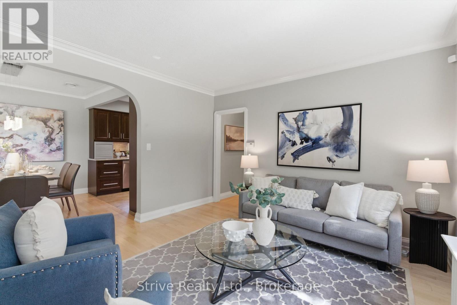 53 Monkton Avenue, Toronto, Ontario  M8Z 4N4 - Photo 10 - W13234678